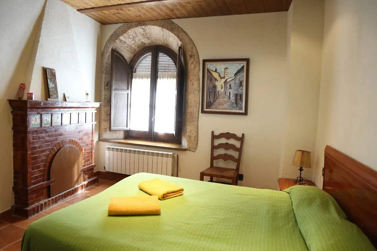 Country house Cal Vidal Guest House Mura